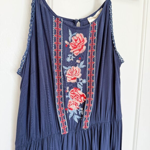 Andree By Unit Womens Navy Dress with Embroidered Flowers Size Medium - Picture 9 of 10